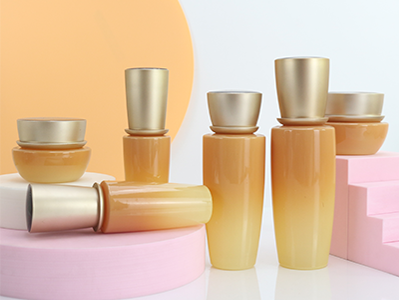 Do You Know The Future Trend Of Cosmetic Bottle Sets?