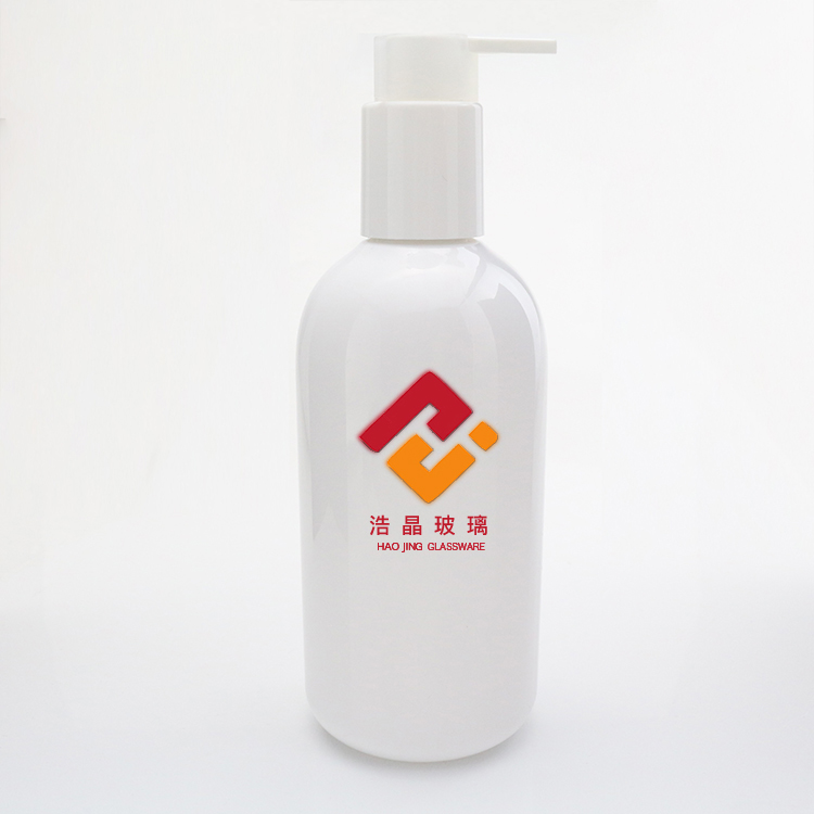 shampoo and conditioner refillable bottles