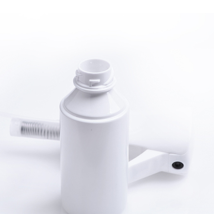 Black White Salon PET Spray Bottle 200ml 300ml Household Water Watering Flowers