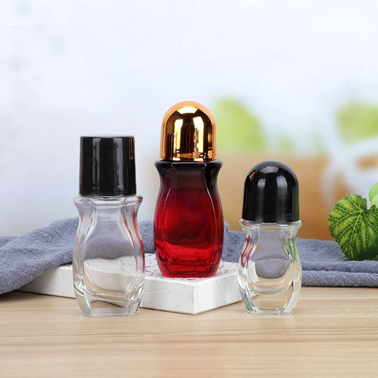 Unique Red Clear Glass 30ml Roller Bottles Used For Essential Oils Wholesale