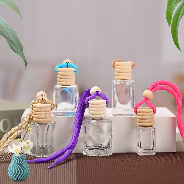 15ml Hanging Empty Car Perfume Bottle 10ml Car Air Freshener Bottle Wholesale