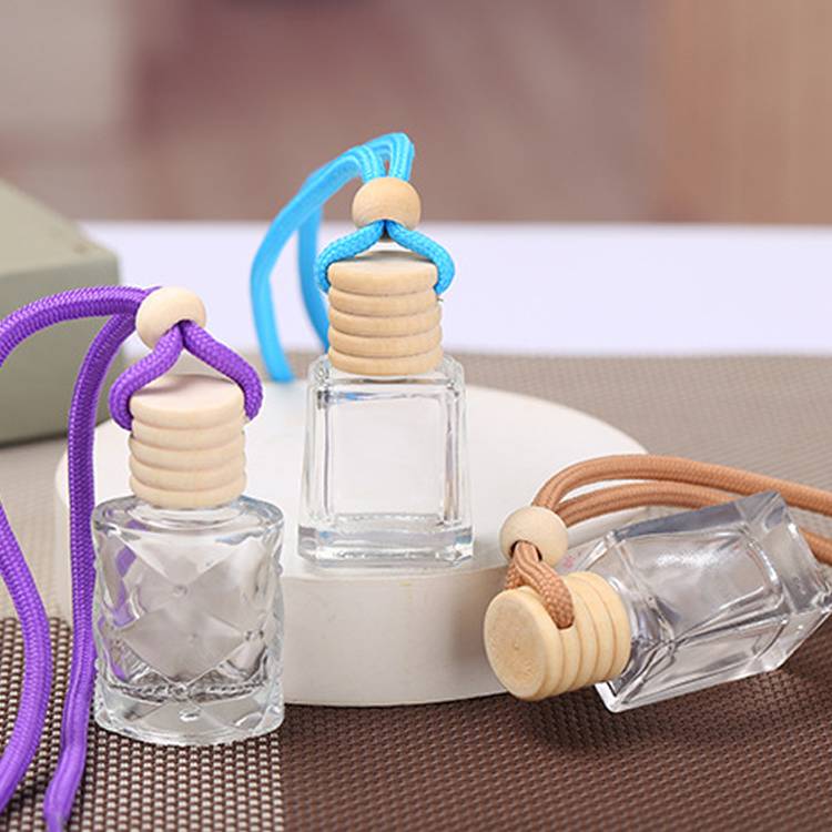 15ml Hanging Empty Car Perfume Bottle 10ml Car Air Freshener Bottle Wholesale