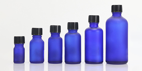 glass essential oil bottles