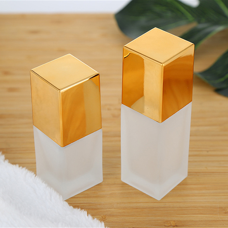 20ml 25ml 30ml Square Frosted Clear Glass Lotion Bottles With Pump Wholesale