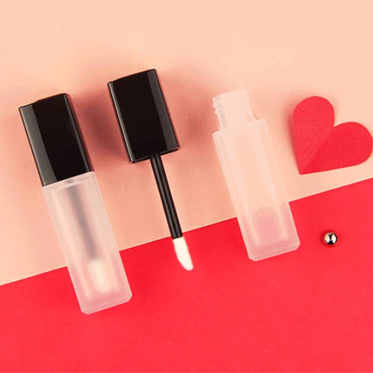 Lipstick Square Frosted Mini Lip Gloss Tubes 5ml Wand Tubes For Lip Gloss Custom