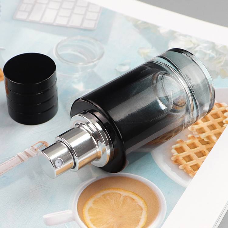 Black 30ml Round Spray Perfume Bottle Glass Spray Bottles Bulk Wholesale