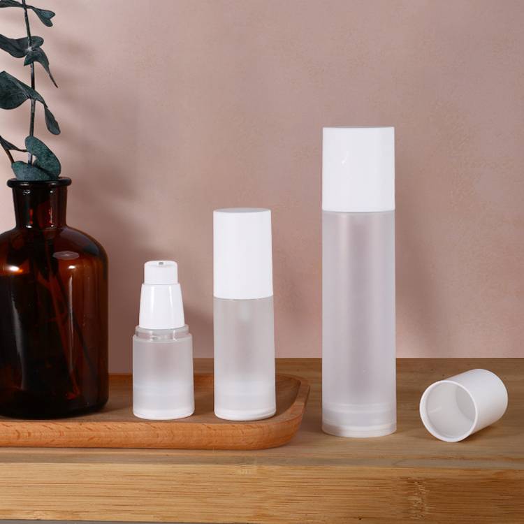 15ml 20ml 30ml 50ml 80ml 100ml Airless Clear Small Lotion Pump Bottle For Sale