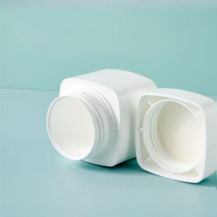 30ml Plastic Sample Containers With Lids 50ml White Square Cosmetic Jars