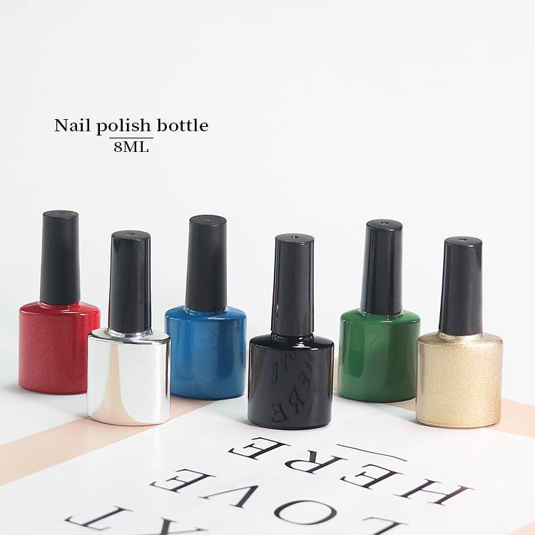 Wholesale Bottle Green Color Nail Polish Colored 8ml Nail Polish Bottle Custom