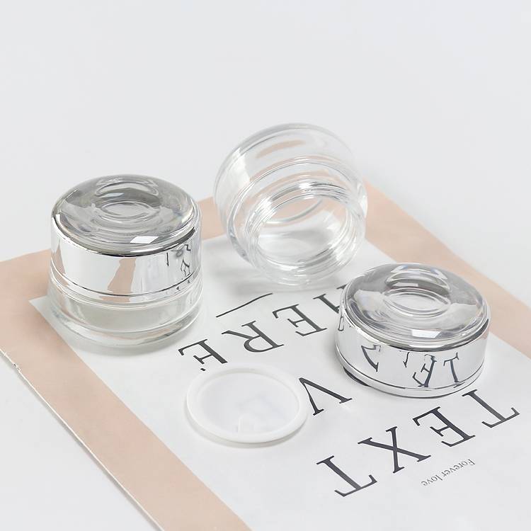 Luxury Sliver Cosmetic Bottles And Jars Wholesale Cosmetic Container Packaging