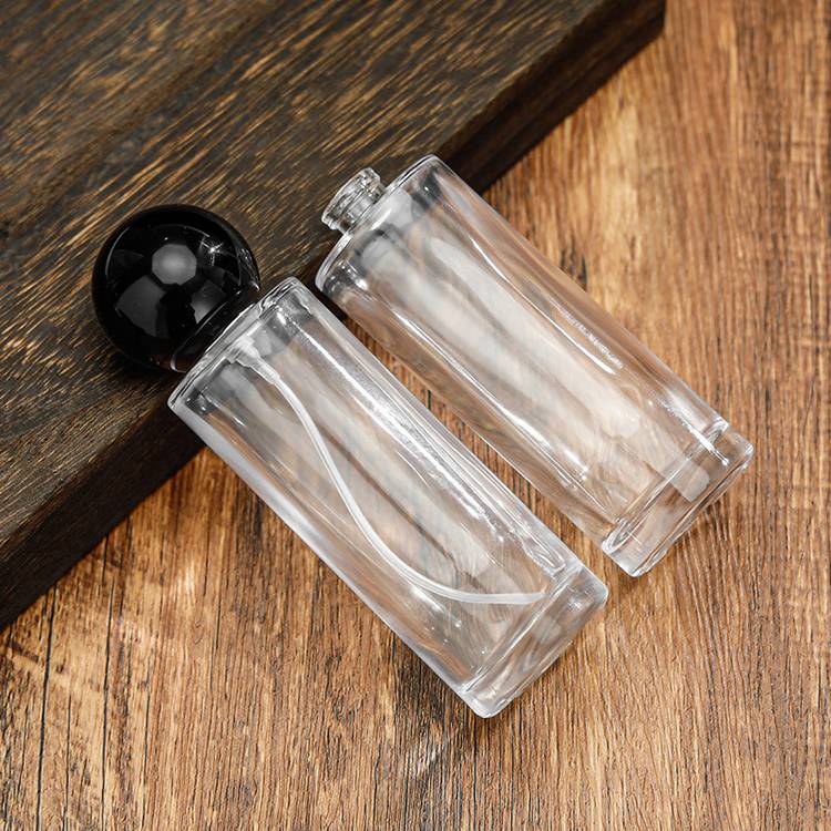 Stock 50ml Clear Glass Spray Bottles Wholesale Empty Perfume Spray Bottles