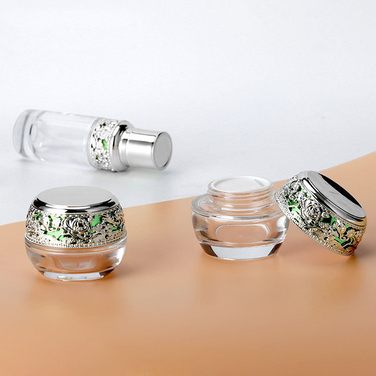 Wholesale Luxury Cosmetic Bottle Set, Skin Care Products In Glass Bottles